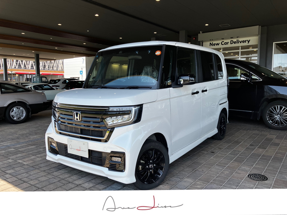 Ｎ－ＢＯＸ　Custom　特別仕様車 Ｌ ＳＴＹＬＥ＋ ＢＬＡＣＫ　4WD
